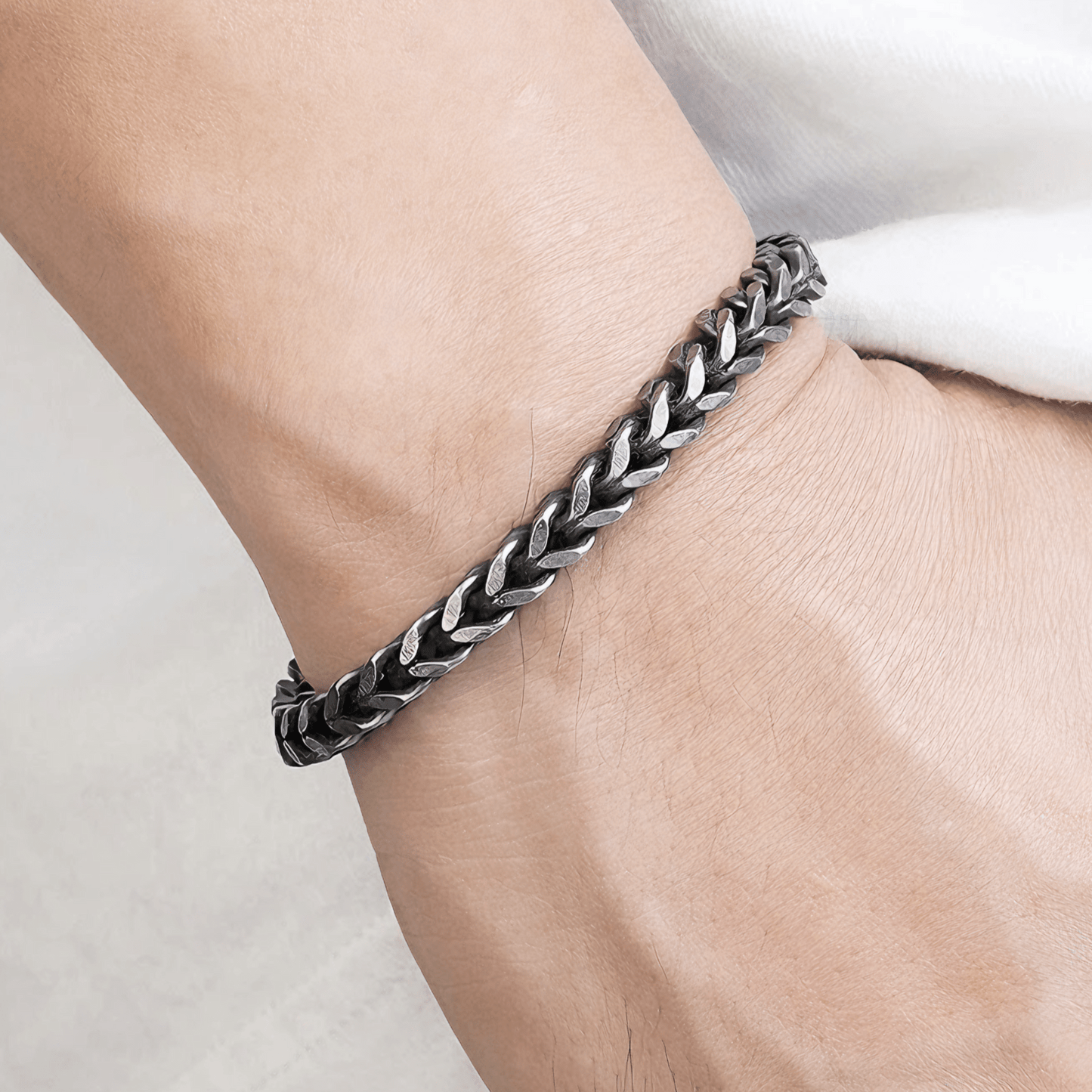 LUXRI CARBON
