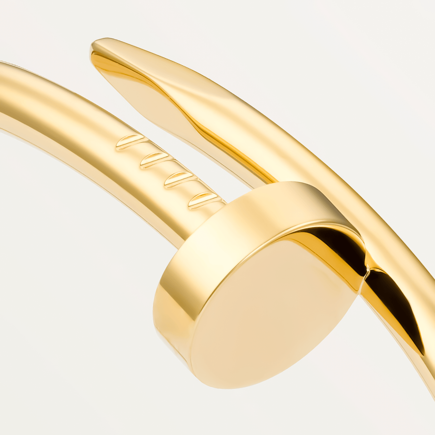 LUXRI NAIL
