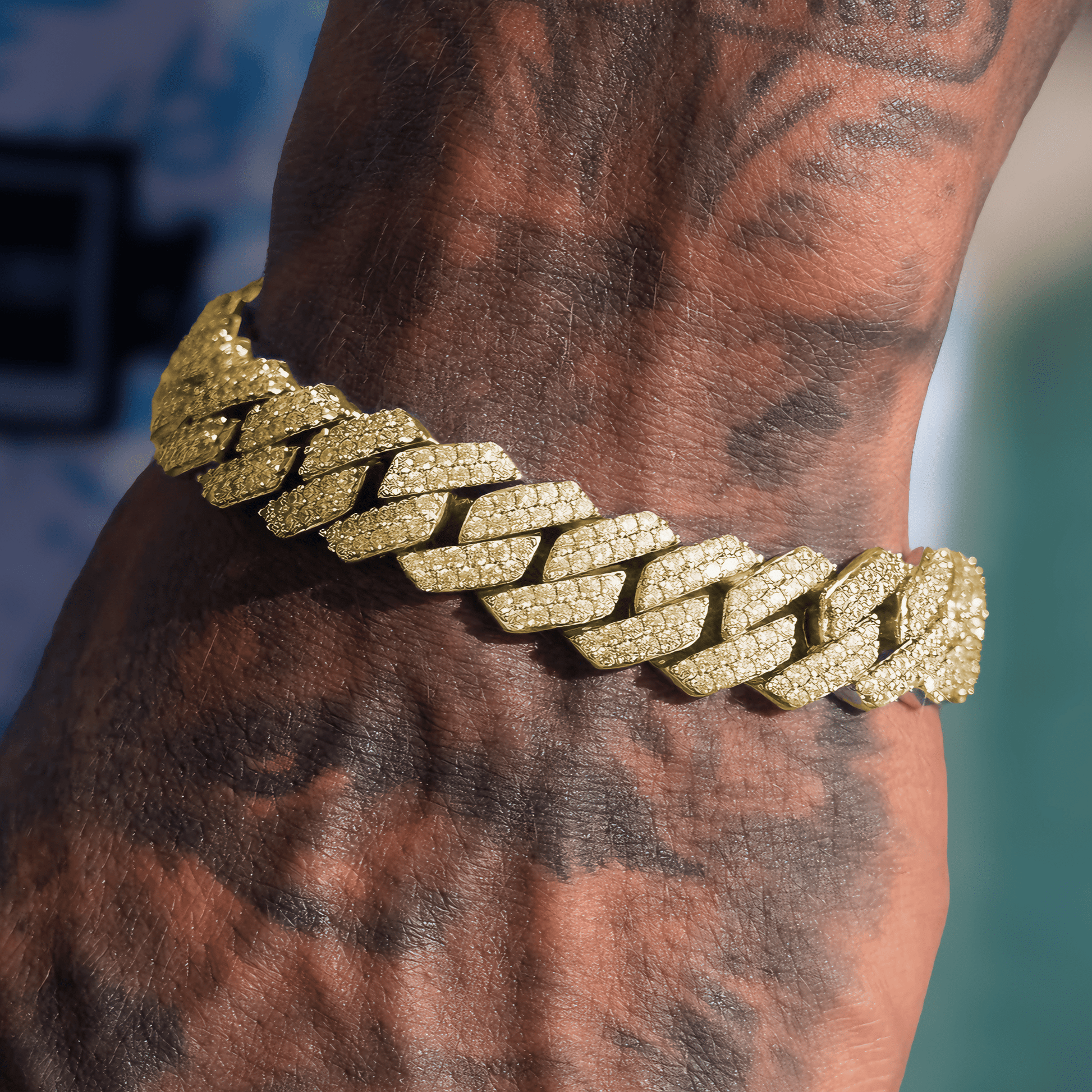 LUXRI  Gold DRIP