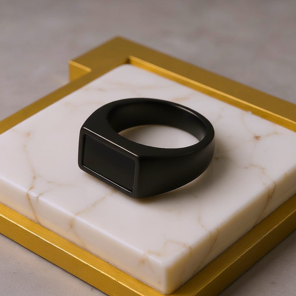 LUXRI Ring Black REIGN