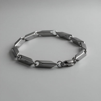 LUXRI SILVER LOOP